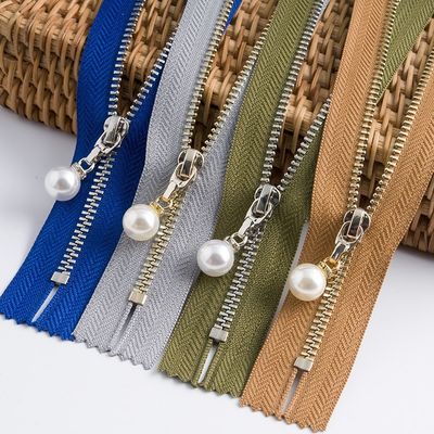 Cerniera in ottone metallica con slider perle # 5