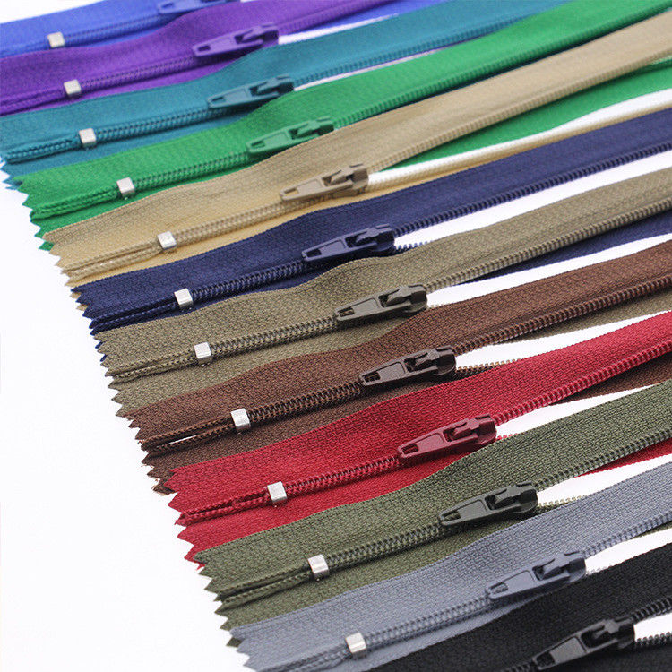 Hot wholesales cerniera Oeko-Tex 100 per sacchetto chiuso chiusura automatica 3# cerniera in nylon per pantaloni
